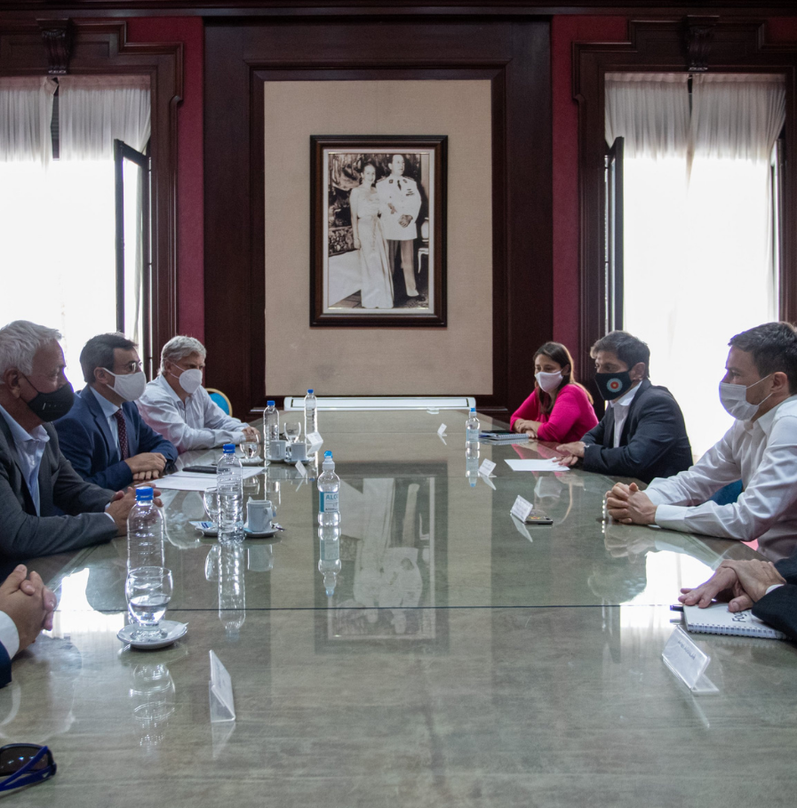 Reunión con el gobernador bonaerense, Axel Kicillof, y su ministro de Producción, Augusto Costa