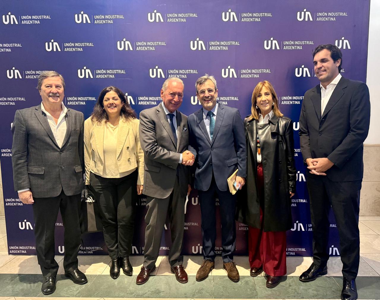 UIA – Summit «Industria Inteligente y Sustentable»