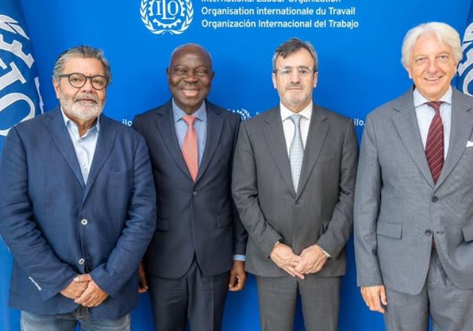 Reunión con el Director General de la OIT, Gilbert F. Houngbo, para fortalecer en diálogo social