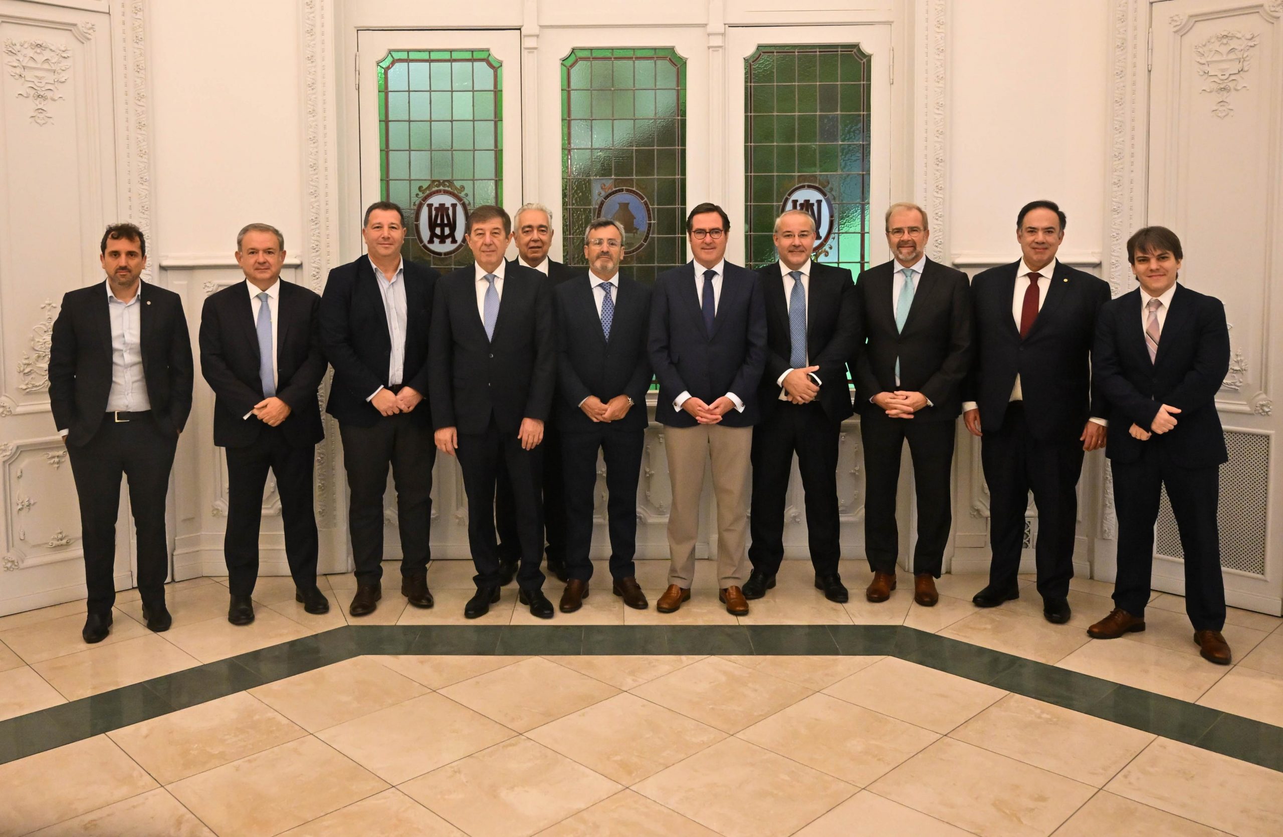 Reunión en UIA con la Confederación Española de Organizaciones Empresariales y el Consejo de Empresarios Iberoamericanos